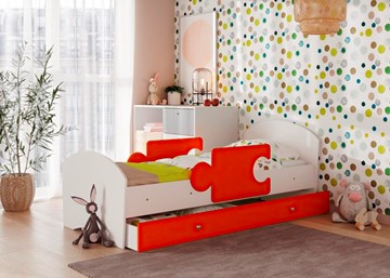 Кровать детская с ящиком и бортиками Мозайка, корпус Белый/фасад Оранжевый (ламели) в Липецке