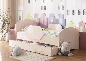 Детская кровать с бортиками Тучка с ящиком, корпус Дуб млечный, фасад Дуб млечный в Липецке