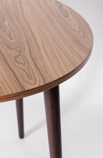 Кухонный стол круглый Шпон Ореха д. 90 см МДФ ножки вишня в Липецке - изображение 1